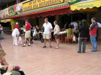 P4190352.JPG - 2005:04:19 09:16:46