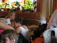 P8120124.JPG - 2006:08:12 19:01:33