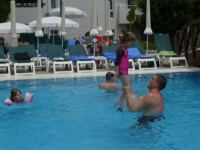 SAM_1713.JPG - 2013:05:11 11:37:47