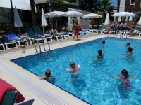 SAM_1859.JPG - 2013:05:15 09:42:17